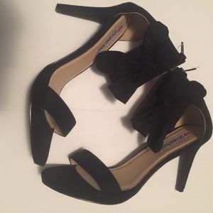 2 Lips Too Ankle Wrapped Bow Heels